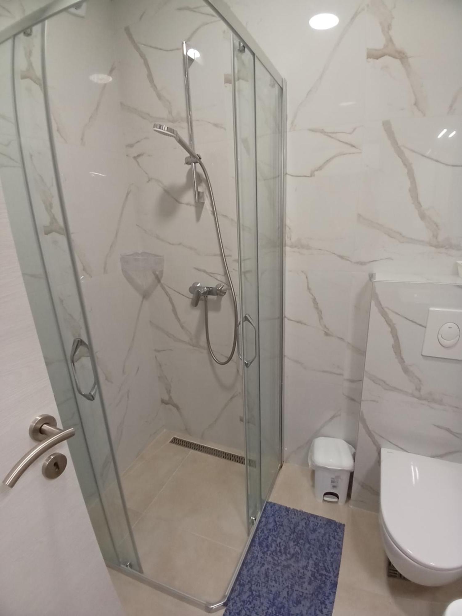 Apartments Tiha Noc كوتور المظهر الخارجي الصورة