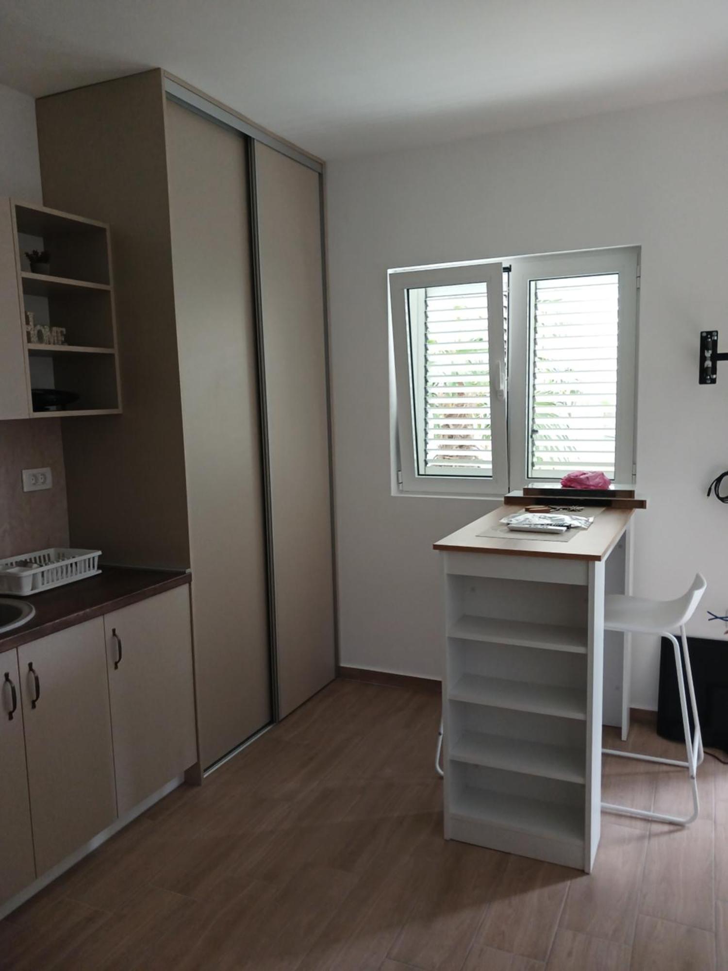 Apartments Tiha Noc كوتور المظهر الخارجي الصورة